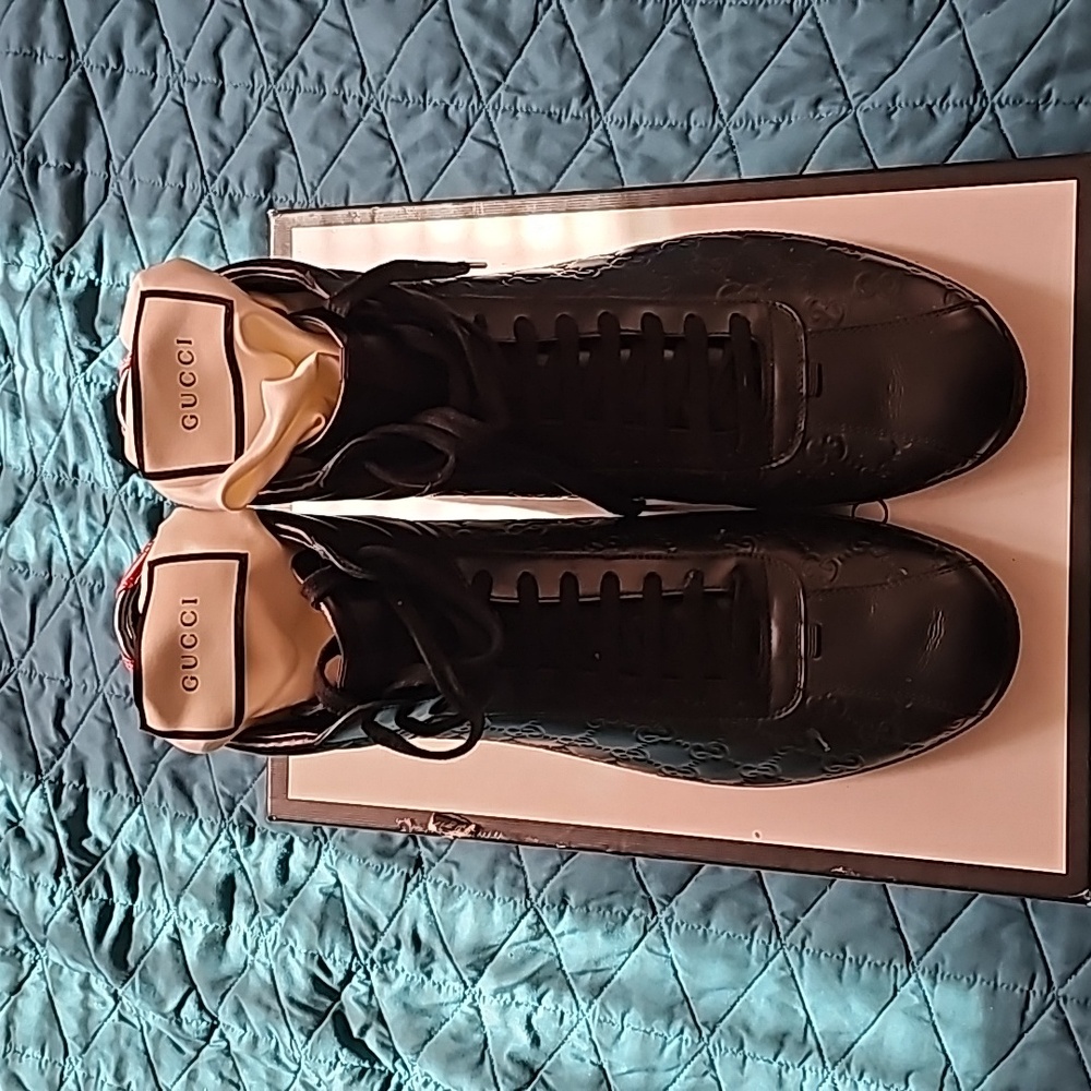 Gucci Leather Hiptop Casual Sneakers